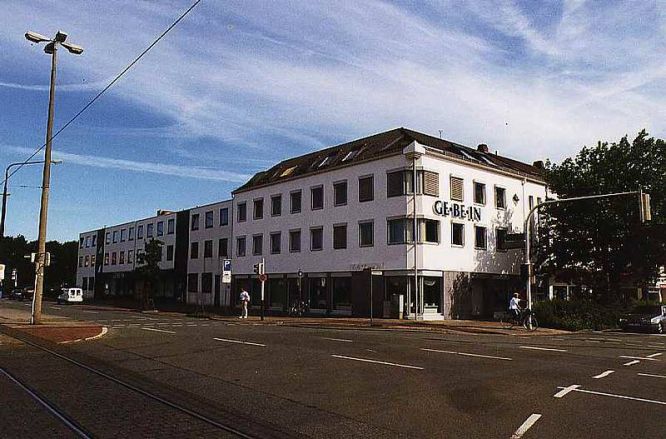 Die Häuser des GE·BE·IN in den neunziger Jahren des letzten Jahrhunderts